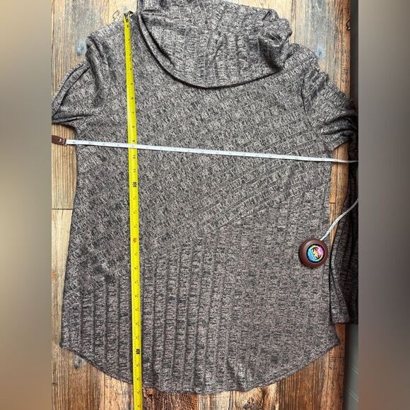 Cowl Neck Grayish/Pink Long Sleeve Blouse Large - Picture 3 of 4